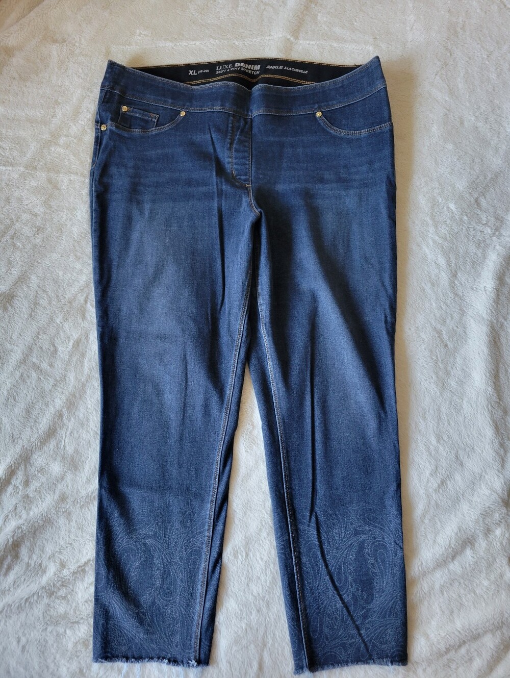 Nygard ankle stretch Dark Blue Ankle Jeans with Subtle Hem Detail XL 18-20